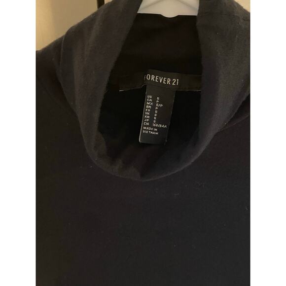 Forever 21 Fitted Turtleneck Long Sleeve Crop Top Small Black Stretch Jersey - Picture 4 of 6